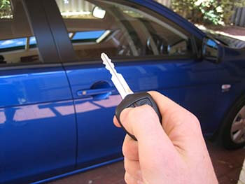 Locked Out? Call a 24 Hour Auto Locksmith